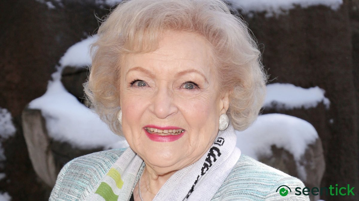 Betty Whites Second Sitcom Was Canceled Thanks To A Meddling Sponsor