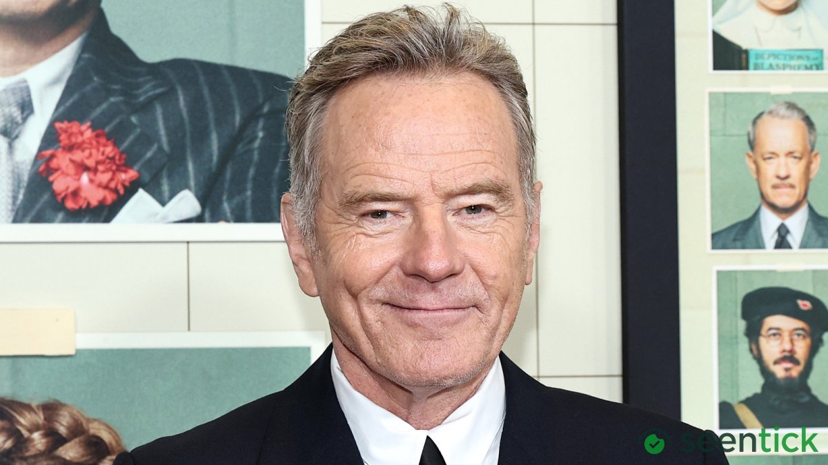 Bryan Cranston Made The Baywatch Team Miserable As An Antagonistic Party Boat Captain