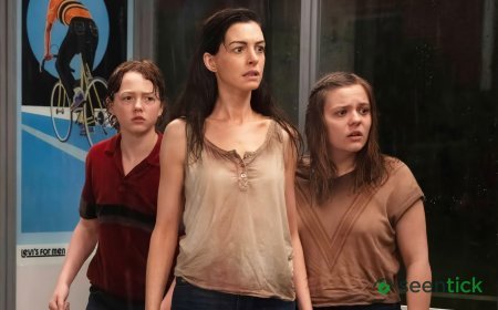 David Robert Mitchell and J.J. Abrams Break Down 'The End of Oak Street's Most Shocking Twist