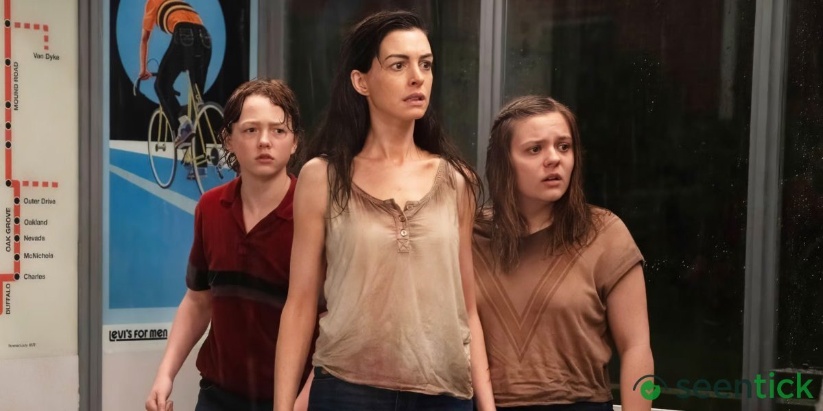 David Robert Mitchell and J.J. Abrams Break Down 'The End of Oak Street's Most Shocking Twist