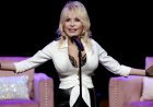 Dolly Parton Co-Star Ricky Schroder Slammed for “Foul” Tribute to Late Icon
