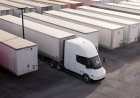 Einride strikes deal to add 500 Tesla Semis to its fleet