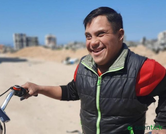 Families' agonising search for answers as thousands still missing in Gaza