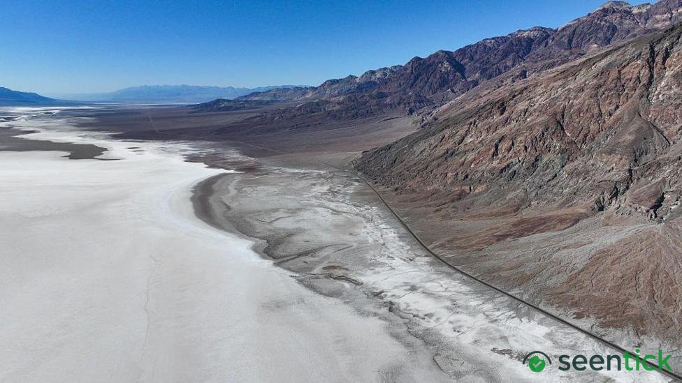 French tourist dies in Death Valley after car gets stuck in mud