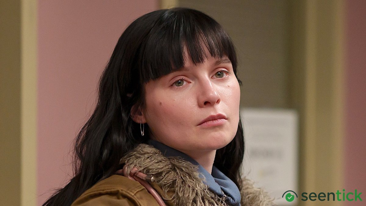 Lola Petticrew wins TVLines Performer of the Week for Furious episode.