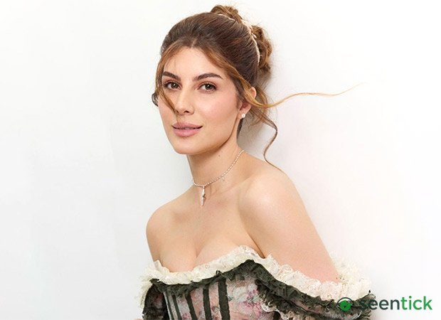 Bigg Boss Bait: Elnaaz Norouzi Denies Rumors of Upcoming Season Participation