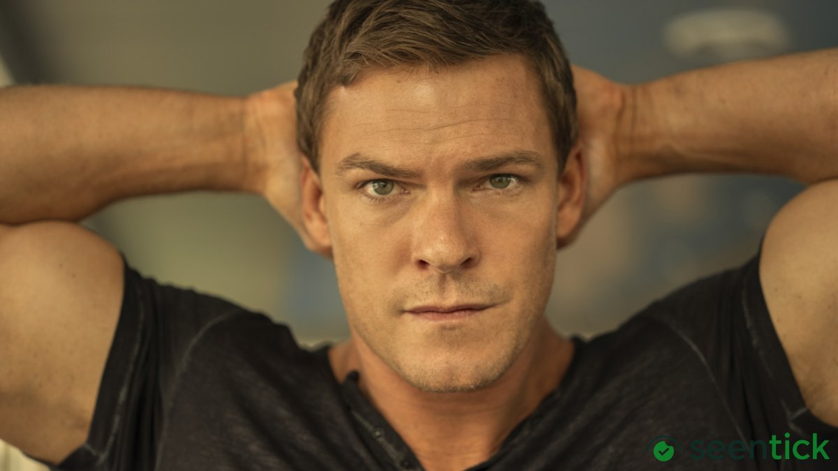 Alan Ritchson prefers keeping Reacher on TV over film adaptation.