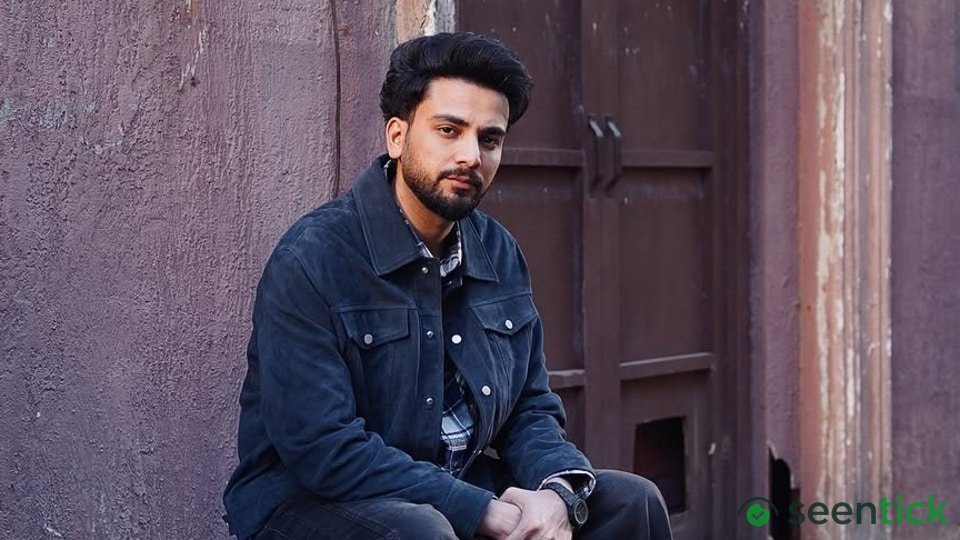 Elvish Yadav confirms acting debut with Malamaal Weekly 2, pens heartfelt note: ‘Bollywood mein mera koi nahi tha’