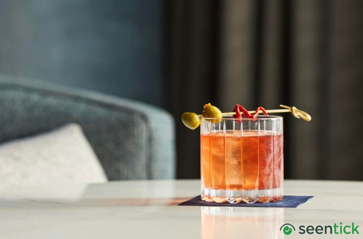 Bellpine Elevates Portlands Culinary Scene with Innovative Cocktails.