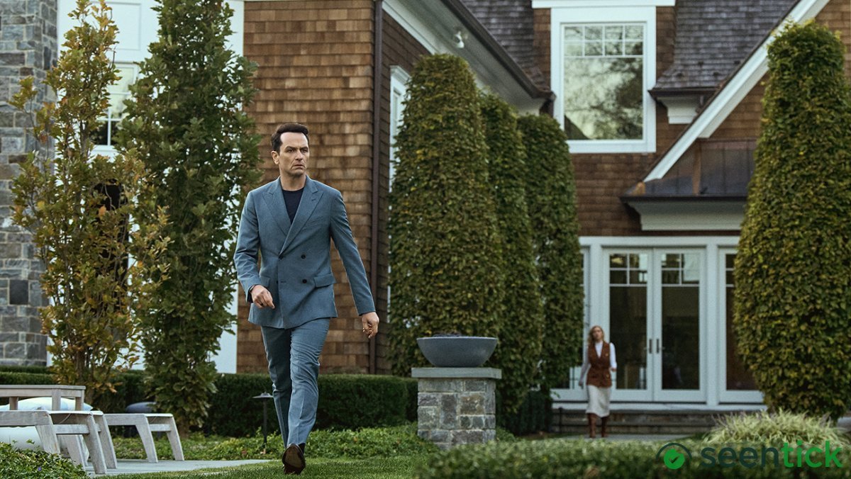 The showrunner of The Beast in Me, Howard Gordon, discusses the violent murder scene.