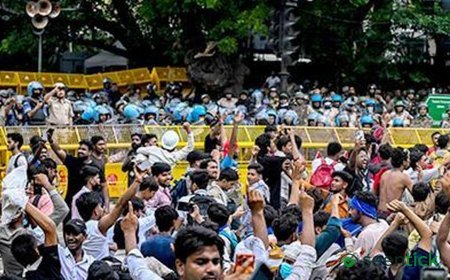 Supreme Court agrees to take up MP’s plea against use of face-recognition tech on NEET-UG protesters