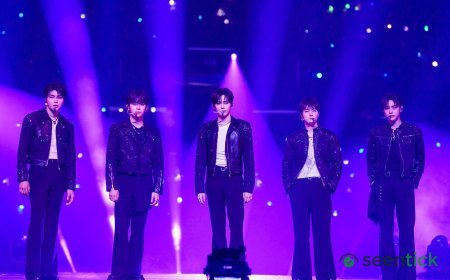 K-Pop Group ZEROBASEONE Steals KCON Scene with High-Energy Performance