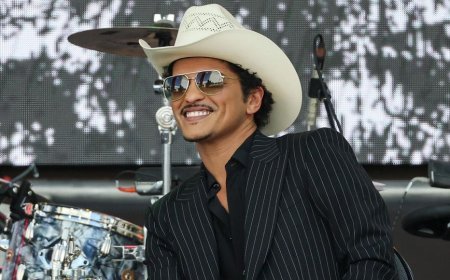 Bruno Mars Breaks His Historic Tie With Kendrick Lamar