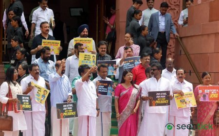 NDA, INDIA bloc MPs face-off outside Parliament over Jharkhand protest, Ram temple donation issues