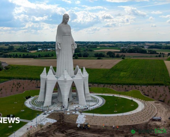 Poland Unveils Giant Statue of Virgin Mary in Remote Village