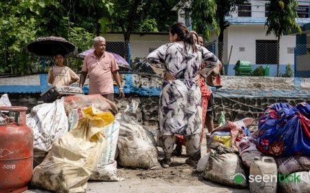 India sends more aid, looks at bailey bridges to help Nepal efforts as death toll rises to 359