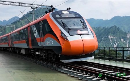 Jammu-Srinagar to get third Vande Bharat train via Udhampur: Union Minister