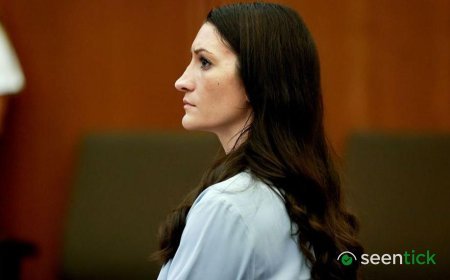 Jury deliberating in trial of Lindsay Clancy, US woman accused of killing her children
