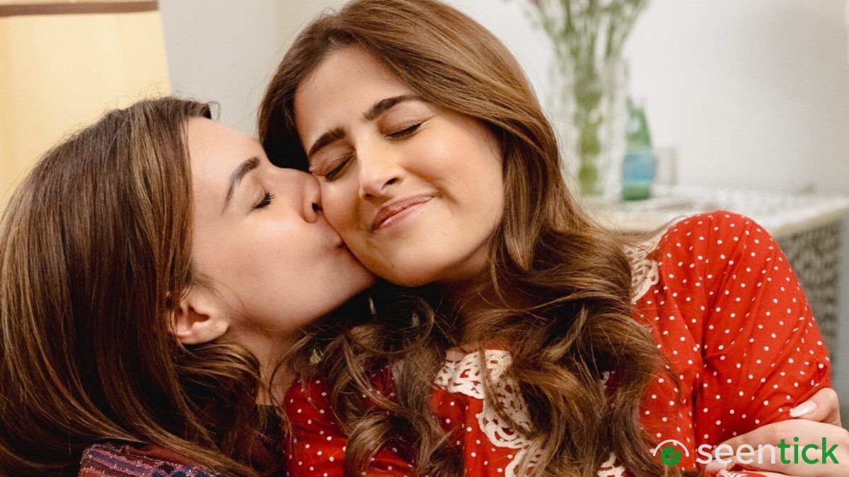 Kriti Sanon takes sly dig at trolls with Raksha Bandhan post: ‘While Rakhi fashion committee is in session…’