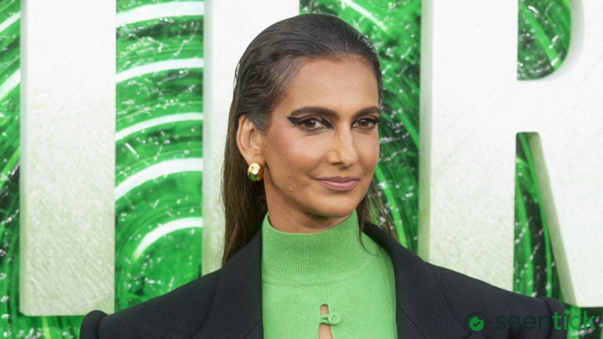 Lanterns Star Poorna Jagannathan Is Almost Unrecognizable In This Underrated Hulu Sitcom
