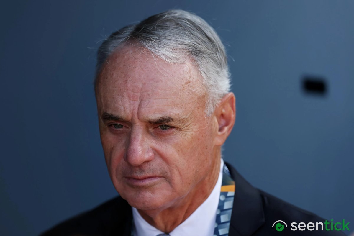 MLB Attempts To Tie Limited Free Agent Signing Period To Competitive Balance