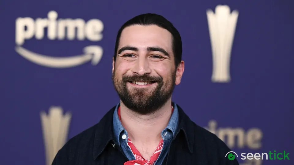 Noah Kahan’s New Singles Climb To New Chart Peaks Together