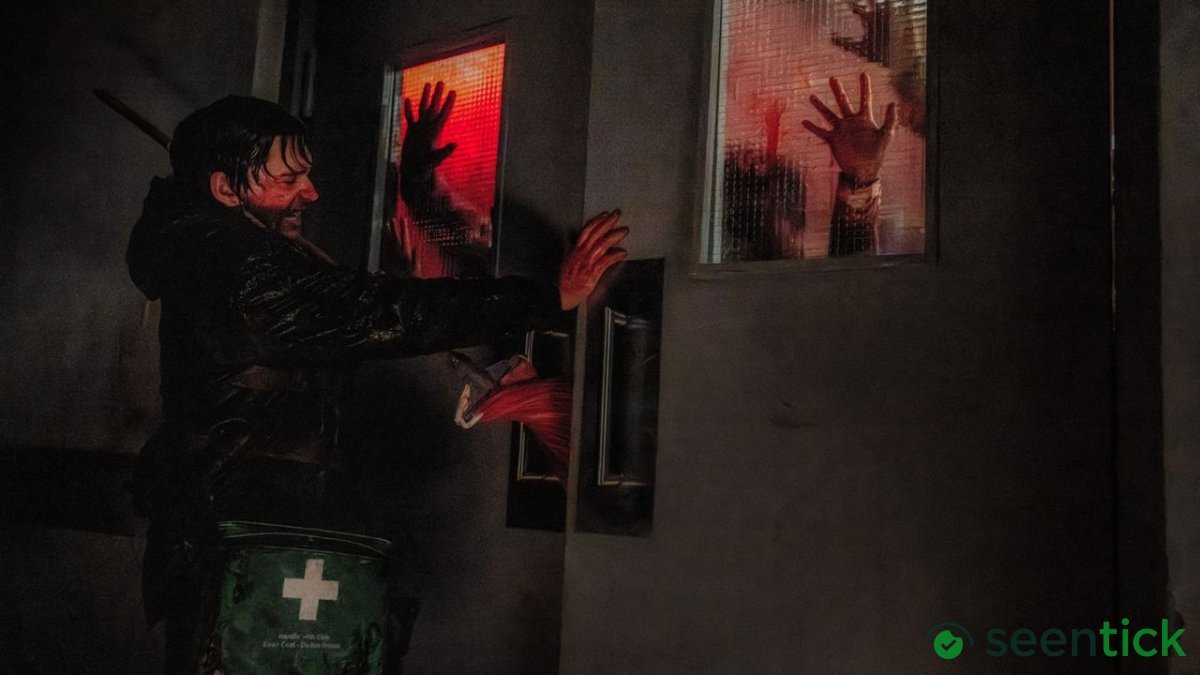 Resident Evil director explains how the new movie honors the "spirit and tone" and power progression of the games, despite telling its own story