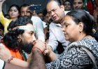 Student leader Mahato breaks hunger strike after Jharkhand government agrees to cancel JSSC-CGL exam