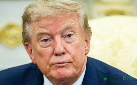 Trump pauses new tariffs on Canada and says countries close to a deal