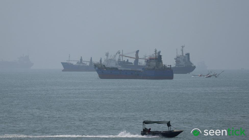 US strikes Iranian launchers on Larak Island in first known attack in weeks