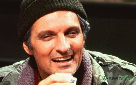 What The Author Of The Book That Inspired M*A*S*H Really Thought About The Classic Sitcom