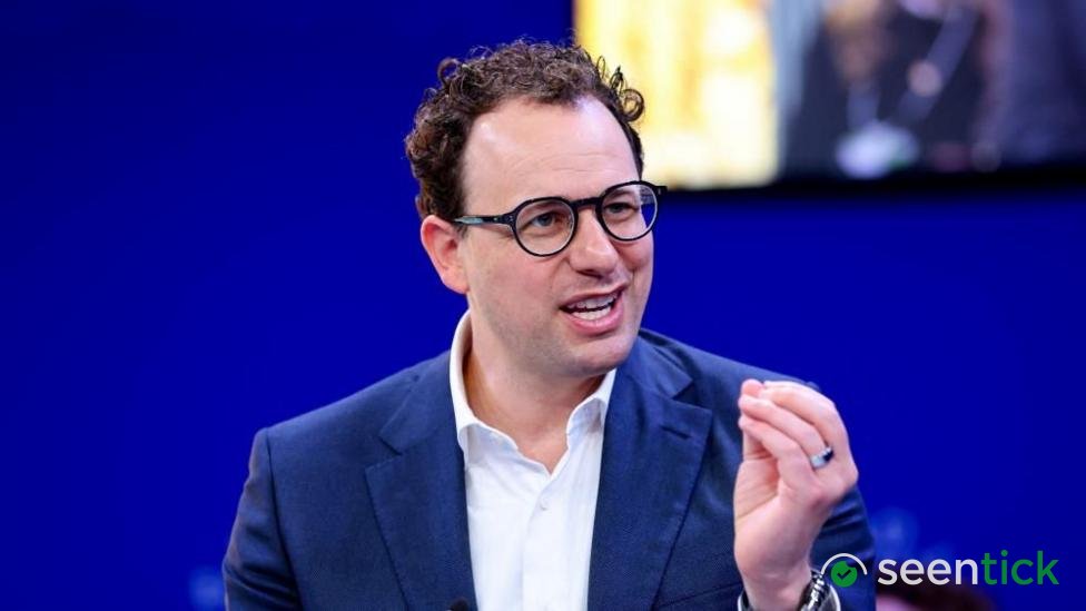 Anthropic boss Dario Amodei calls for AI development to slow down