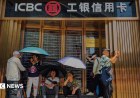 China Pumps $54 Billion into State Banks and Insurers to Boost Economy