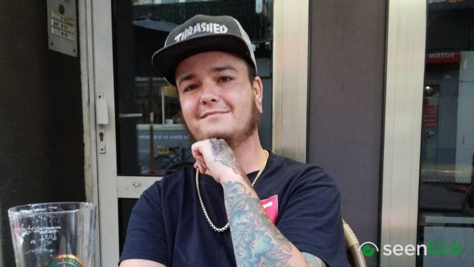 Family told to call locksmith over mental health fears