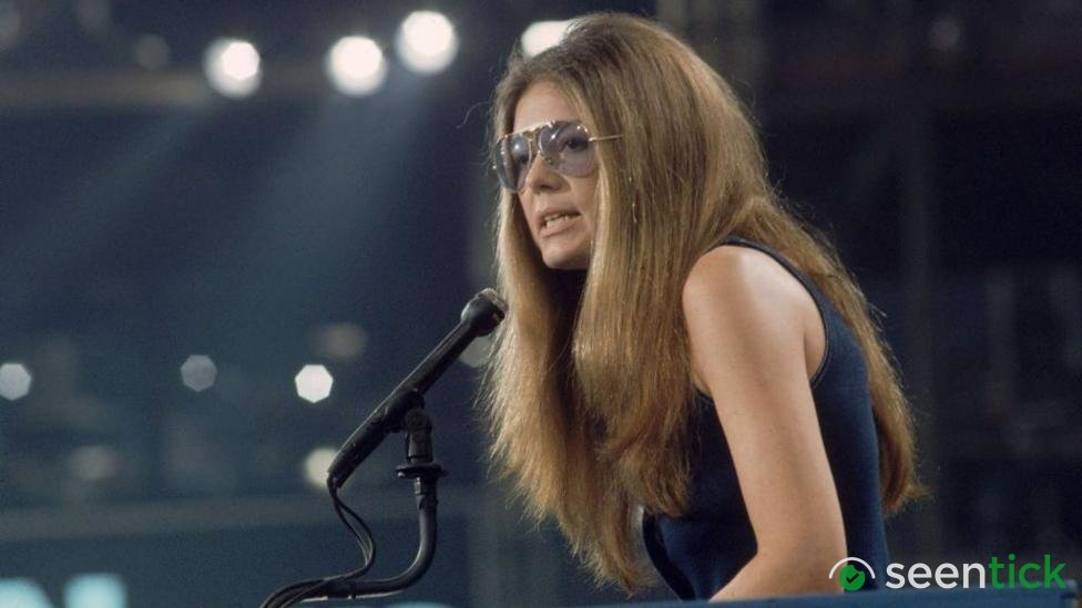 Feminist activist and journalist Gloria Steinem dies at 92