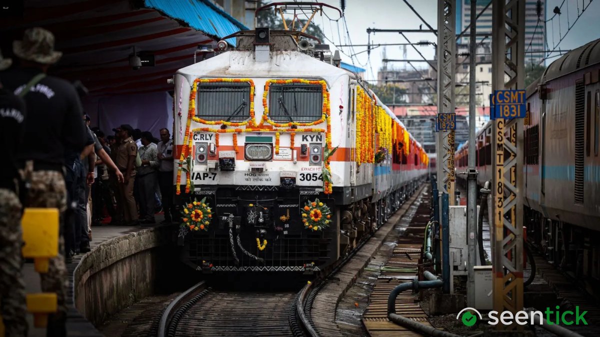 Indian Railways carries 67.27 crore passengers in August: Suburban travel up 9%