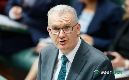 International students, 'visa hoppers' and backpackers targeted in Australia migration crackdown