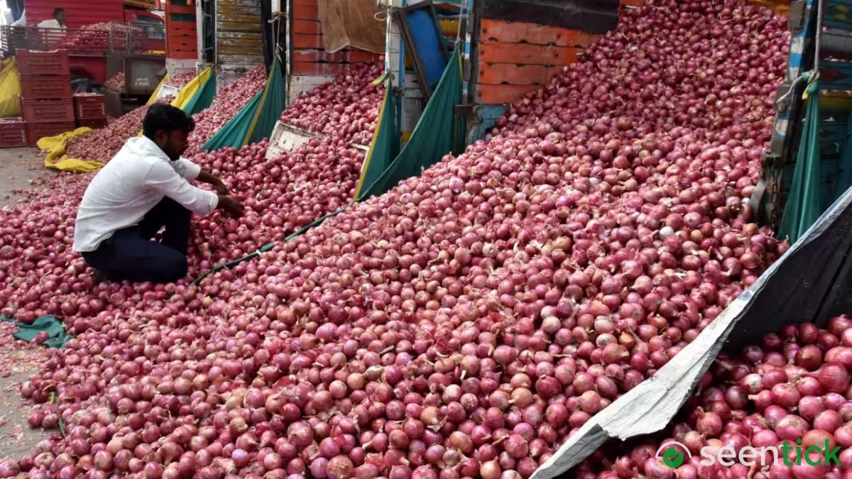 Onion price hike: Centre expands Rs 35/kg sale to 19 cities amid supply concerns