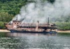 Philippine rescuers board ferry 40 hours after blaze began