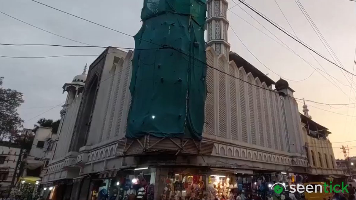 Shahi Masjid demolition: Ujjain residents and police clash; stones pelted, tear gas fired