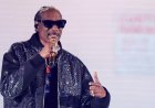 Snoop Dogg: Real name, wife Shante Broadus, children, net worth, top songs, and more