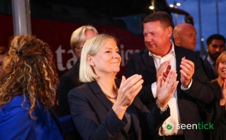 Swedish party blocs tied after Sunday vote, projections say