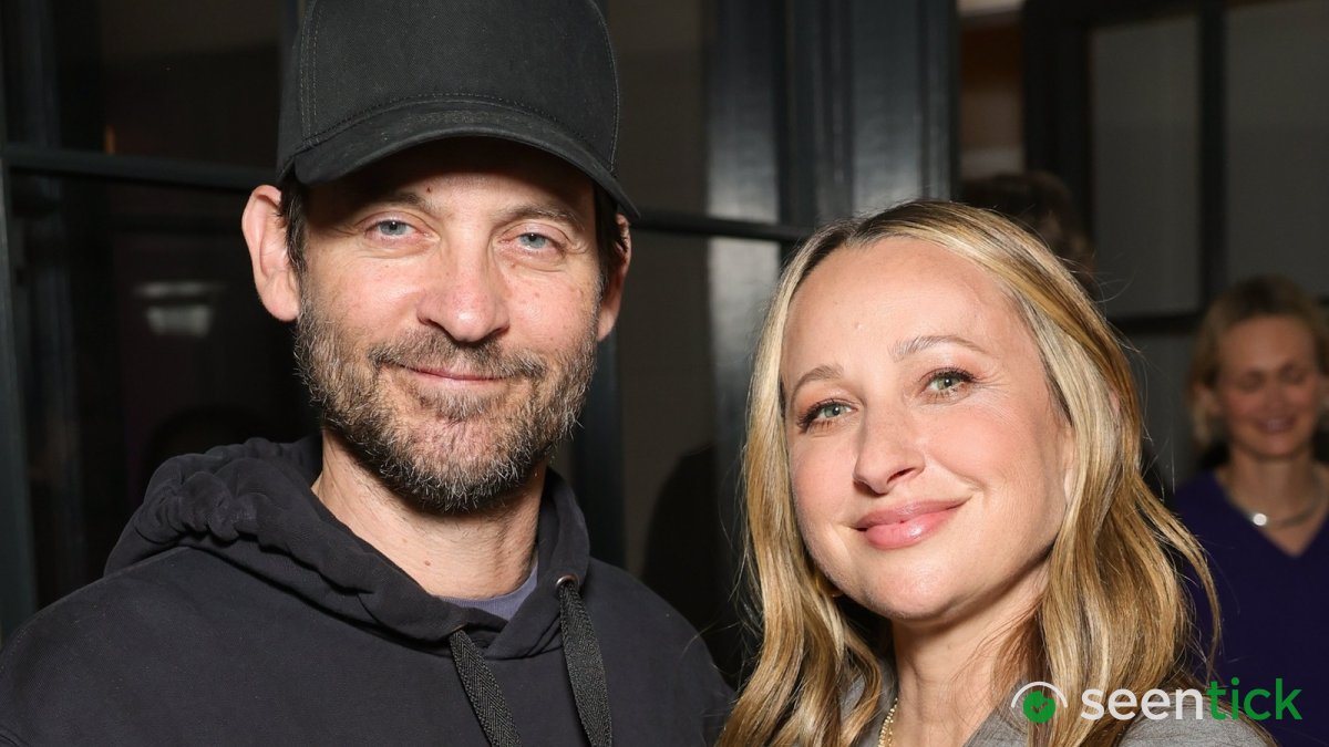 Tobey Maguire, Jennifer Meyer reach divorce deal after nearly 5 years