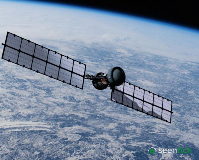 Warning of space arms race as US confirms weapons in Earth's orbit