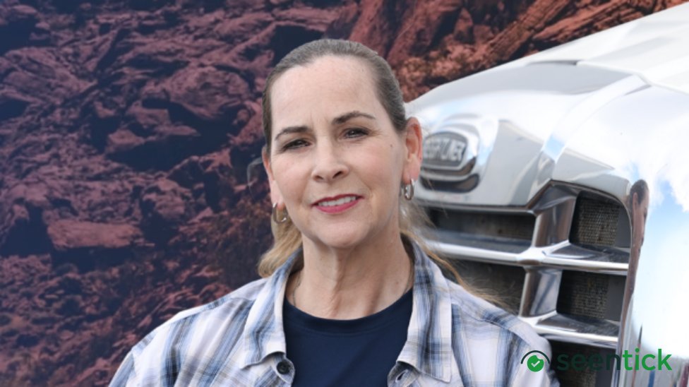 Arizona congressional candidate says she was raped while repairing campaign sign