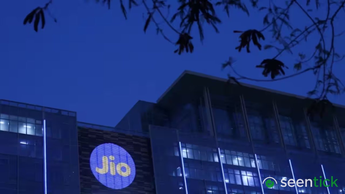 Jio Platforms IPO likely by Oct-end; $3.8 bn issue, $143-146 bn company valuation: Report