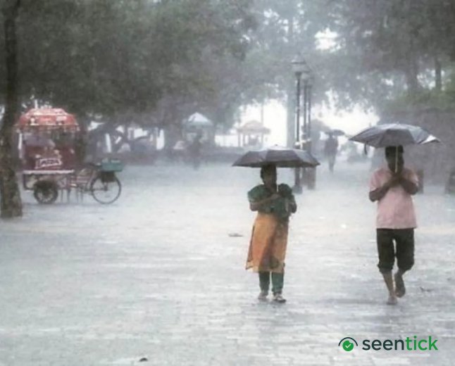 Kerala Issues Orange Alert for Five Districts as Heavy Rains
