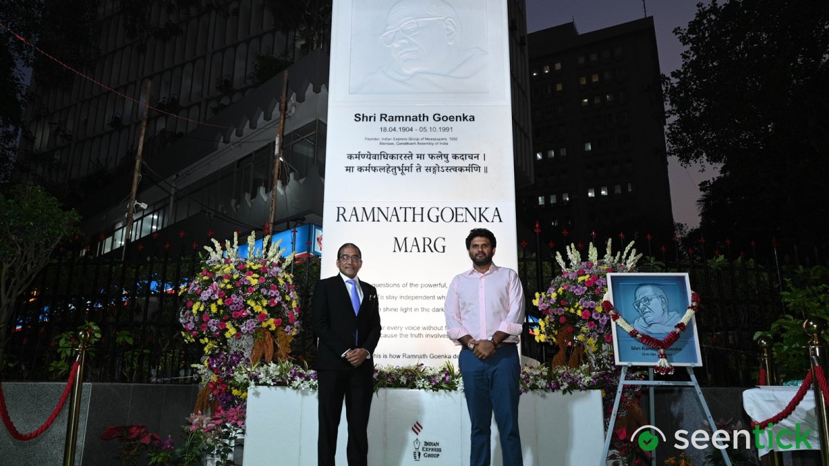 Plaque in tribute to Indian Express group founder Ramnath Goenka unveiled at Nariman Point in Mumbai