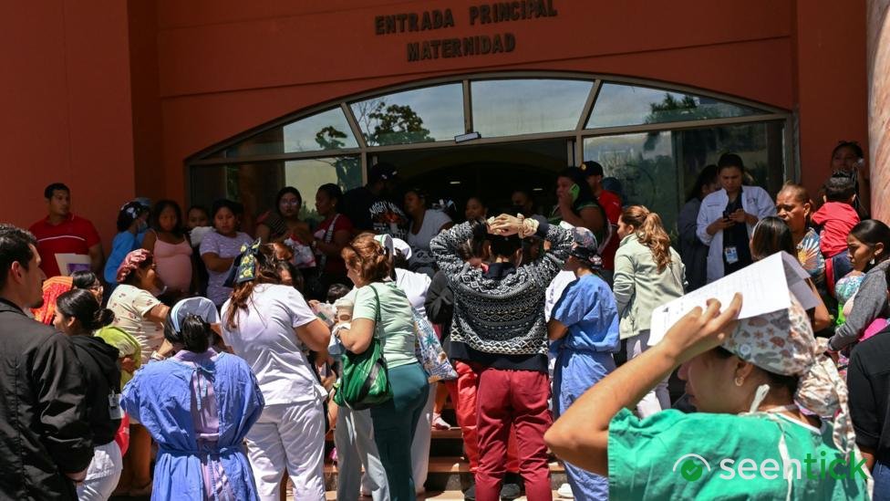 Powerful magnitude 7.7 earthquake hits Panama, damaging buildings