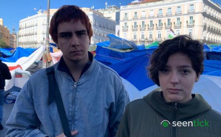 Protesters blame 'vulture funds' for Spain's housing crisis